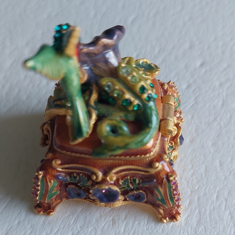Decorative Trinket Box with Hummingbird and Flower - Picture 6 of 10